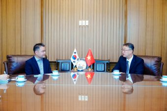 A VISIT TO THE CONSULATE GENERAL OF THE REPUBLIC OF KOREA IN HO CHI MINH CITY TO BROADEN OPPORTUNITIES FOR STUDENTS OF THE KOREAN MAJOR